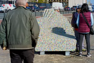 NORTH WALL QUAY [STREET FURNITURE IN THE FORM OF A SCULPTURE BY ROHNA BYRNE]-240741-1