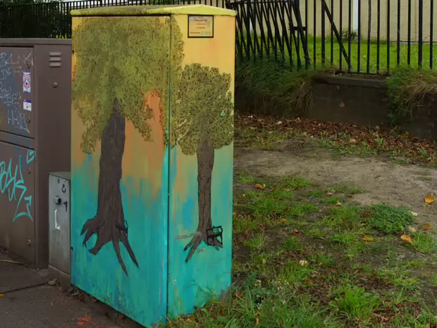 PAINT-A-BOX
