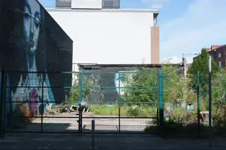 LOVE ME SO MURAL