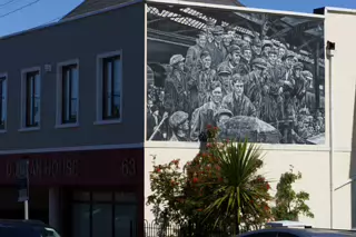 MURAL ON YORK ROAD BY MARIANA DUARTE SANTOS [DUN LAOGHAIRE]-240657-1