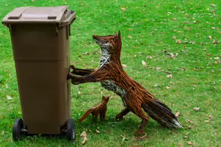 URBAN SAFARI BY BRIAN AND EOIN BYRNE [SCULPTURE IN CONTEXT 2016]-265643