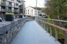 ANNA LIVIA BRIDGE ACROSS THE LIFFEY [CHAPELIZOD VILLAGE ON BOTH SIDES OF THE RIVER]-231239-1