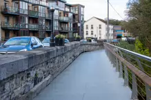 ANNA LIVIA BRIDGE ACROSS THE LIFFEY [CHAPELIZOD VILLAGE ON BOTH SIDES OF THE RIVER]-231242-1