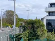 THE LUAS TRAM STOP IN DUNDRUM [SUNDAY 21 APRIL 2024]-231482-1