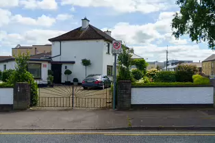 COLLEGE PARK ROAD IN NEWBRIDGE [PHOTOGRAPHED AUGUST 2024]-238832-1