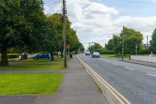 STATION ROAD IN NEWBRIDGE [PHOTOGRAPHED 14 AUGUST 2024]-238774-1