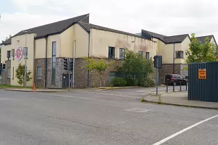 STATION ROAD IN NEWBRIDGE [PHOTOGRAPHED 14 AUGUST 2024]-238791-1