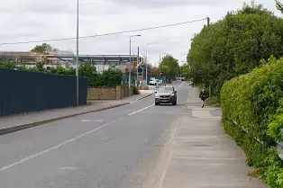 STATION ROAD IN NEWBRIDGE [PHOTOGRAPHED 14 AUGUST 2024]-238793-1