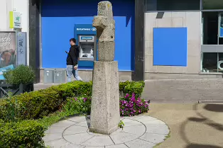 BLACKROCK MARKET CROSS [ON MAIN STREET IN BLACKROCK VILLAGE]-238406-1