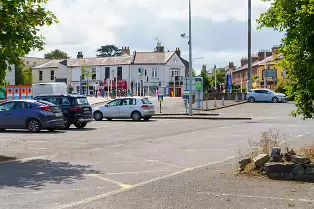 BOOTERSTOWN RAILWAY STATION [AND THE IMMEDIATE AREA]-238476-1
