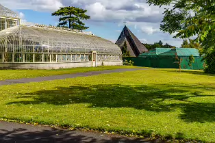 SOME OF THE GLASSHOUSES AT THE BOTANIC GARDENS [28 AUGUST 2024]-239326-1
