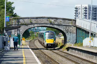 BROOMBRIDGE LUAS TRAM STOP AND IRISH RAIL STATION [THE SCHEDULED TRAINS DID NOT ARRIVE]-237632-1