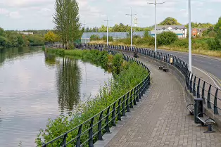 THE MILLENNIUM BRIDGE IN CARLOW [A MODERN LINK ACROSS THE BARROW]-239517-1