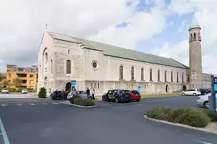 OUR LADY QUEEN OF PEACE [MERRION ROAD IN DUBLIN]-239445-1