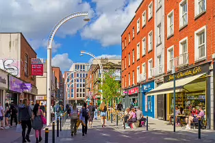 THE HALFPENNY BRIDGE AND LIFFEY STREET [LIFFEY STREET HAS RECENTLY BEEN PEDESTRIANISED]-238496-1