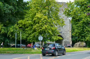 MAYNOOTH CASTLE [IN MAYNOOTH COUNTY KILDARE]-237857-1