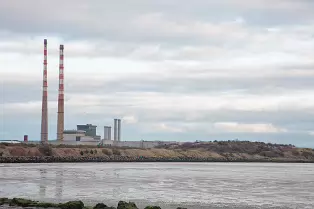 SANDYMOUNT STRAND AS IT WAS IN 2008 [AVOID THE END NEAREST MERRION STRAND EVEN NOW IN 2024]-235975-1
