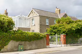 STRAND ROAD [SANDYMOUNT AREA OF DUBLIN]-239817-1
