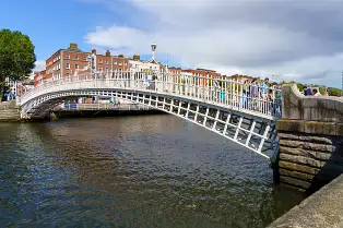 SPIRIT OF THE DOCKLANDS AND THE FAMOUS HALFPENNY BRIDGE [20 AUGUST 2024]-239088-1