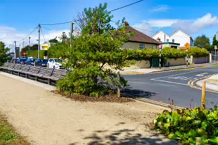 AN ATTRACTIVE COLLECTION OF MICRO GARDENS AND POCKET PARKS [ON LOWER KILMACUD ROAD]-239064-1