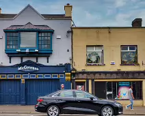 MC GOWAN'S PUB IN NEWBRIDGE [WAS SWIFTS WHEN I LAST VISITED THE TOWN IN 2012]-238657-1