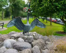 SCULPTURE OF A SWAN BY ANNETTE McCORMACK [AT THE STRAND PARK IN NEWBRIDGE]-238513-1