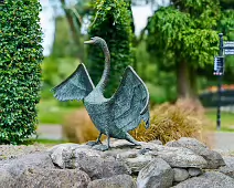 SCULPTURE OF A SWAN BY ANNETTE McCORMACK [AT THE STRAND PARK IN NEWBRIDGE]-238515-1