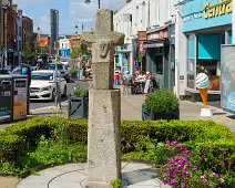 BLACKROCK MARKET CROSS [ON MAIN STREET IN BLACKROCK VILLAGE]-238403-1