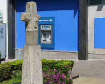 BLACKROCK MARKET CROSS [ON MAIN STREET IN BLACKROCK VILLAGE]-238404-1