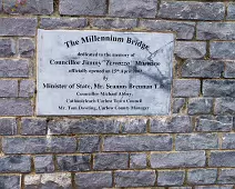 THE MILLENNIUM BRIDGE IN CARLOW [A MODERN LINK ACROSS THE BARROW]-239516-1