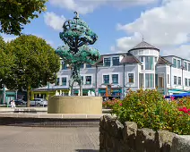 COMMEMORATING THE 1798 REBELLION IN CARLOW [THE LIBERTY TREE SCULPTURE]-239558-1