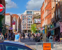 THE HALFPENNY BRIDGE AND LIFFEY STREET [LIFFEY STREET HAS RECENTLY BEEN PEDESTRIANISED]-238491-1