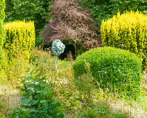 THE PATRICK CORISH MEMORIAL BY RICHIE CLARKE [THE JUNIOR GARDEN AT MAYNOOTH COLLEGE]-237723-1