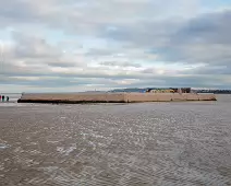 SANDYMOUNT SEA BATHS [A CENTURY OF DECAY AND NOW A CANVAS FOR STREET ART]-235929-1