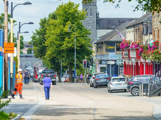 LEINSTER STREET IN MAYNOOTH Leinster Street, also known as Canal Place, is a significant 18th-century street in Maynooth. It runs south from Main...