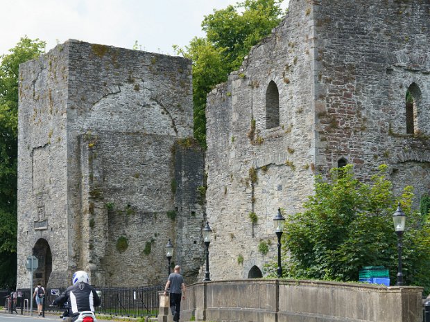 MAYNOOTH CASTLE Built in the early 13th century, the castle quickly became a stronghold for the FitzGerald dynasty, the Earls of...