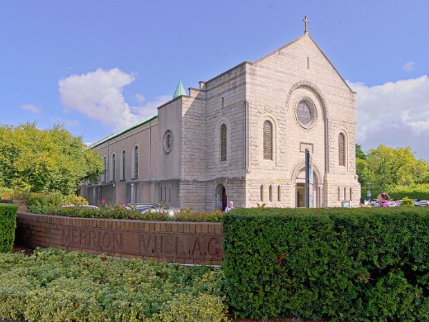 CHURCH ON MERRION ROAD In the 1920s, the Catholic population in the Merrion area grew, prompting the Archbishop of Dublin to decide that a new...