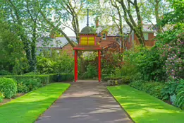 CHINESE PAGODA AT THE BOTANIC GARDENS [BELFAST 2017]-235400-1 CHINESE PAGODA