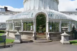 THE MAIN GLASSHOUSE AT BELFAST BOTANIC GARDENS [PHOTOGRAPHED MAY 2017]-235410-1 THE MAIN GLASSHOUSE