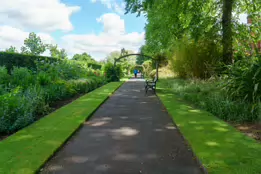 THE BELFAST BOTANIC GARDENS [PHOTOGRAPHED MAY 2017]-235431-1