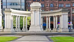 A VISIT TO CITY HALL BELFAST IN MAY 2011 [LANDSCAPE FORMAT]-233183-1