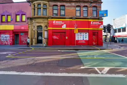 POUNDSTRETCHER [QUEEN STREET - CASTLE STREET IN BELFAST]-233450-1