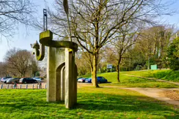 SWEETWATER ARCH ON THE STRANMILLIS EMBANKMENT [BELFAST NORTHERN IRELAND]-232886-1