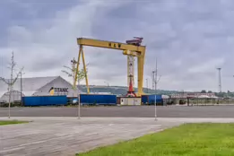 THE DOMINATING CRANES OF BELFAST [SAMSON AND GOLIATH]-235501-1