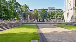 A VISIT TO CITY HALL BELFAST IN MAY 2011 [LANDSCAPE FORMAT]-233185-1