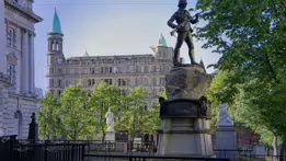 A VISIT TO CITY HALL BELFAST IN MAY 2011 [LANDSCAPE FORMAT]-233193-1