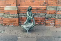 PUBLIC ART IN BELFAST-2-1