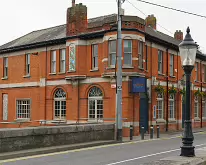 THE BRIDGE PUB CHRISTMAS 2018 [CHAPELIZOD ON THE SOUTH SIDE OF THE ANNA LIVIA BRIDGE]-232673-1