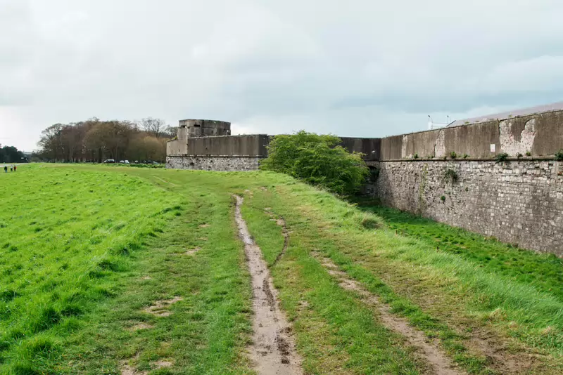 THE MAGAZINE FORT