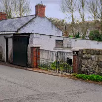 MARTIN'S ROW IN CHAPELIZOD [A SNAPSHOT FROM CHRISTMAS 2018]-232660-1